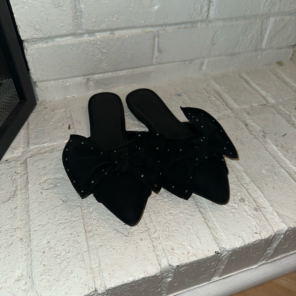Elegant Black Bow Women's Slides
